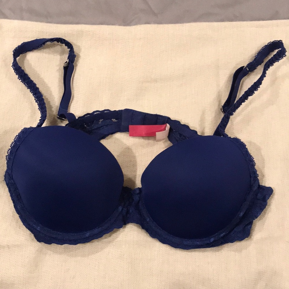 Victoria’s Secret Pink Push-Up - 34B